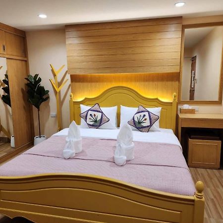 Alaita Hostel Patong Εξωτερικό φωτογραφία