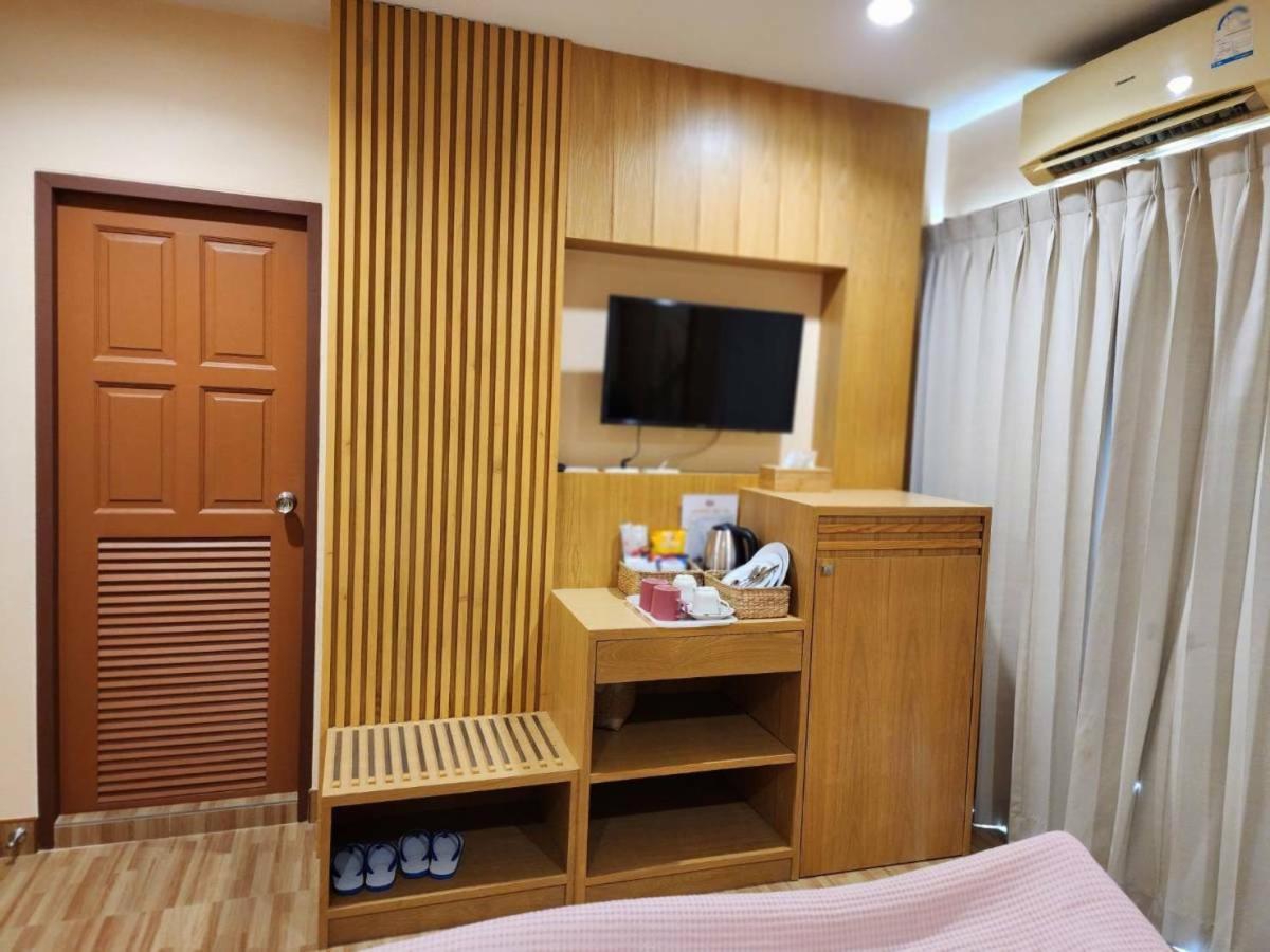 Alaita Hostel Patong Εξωτερικό φωτογραφία