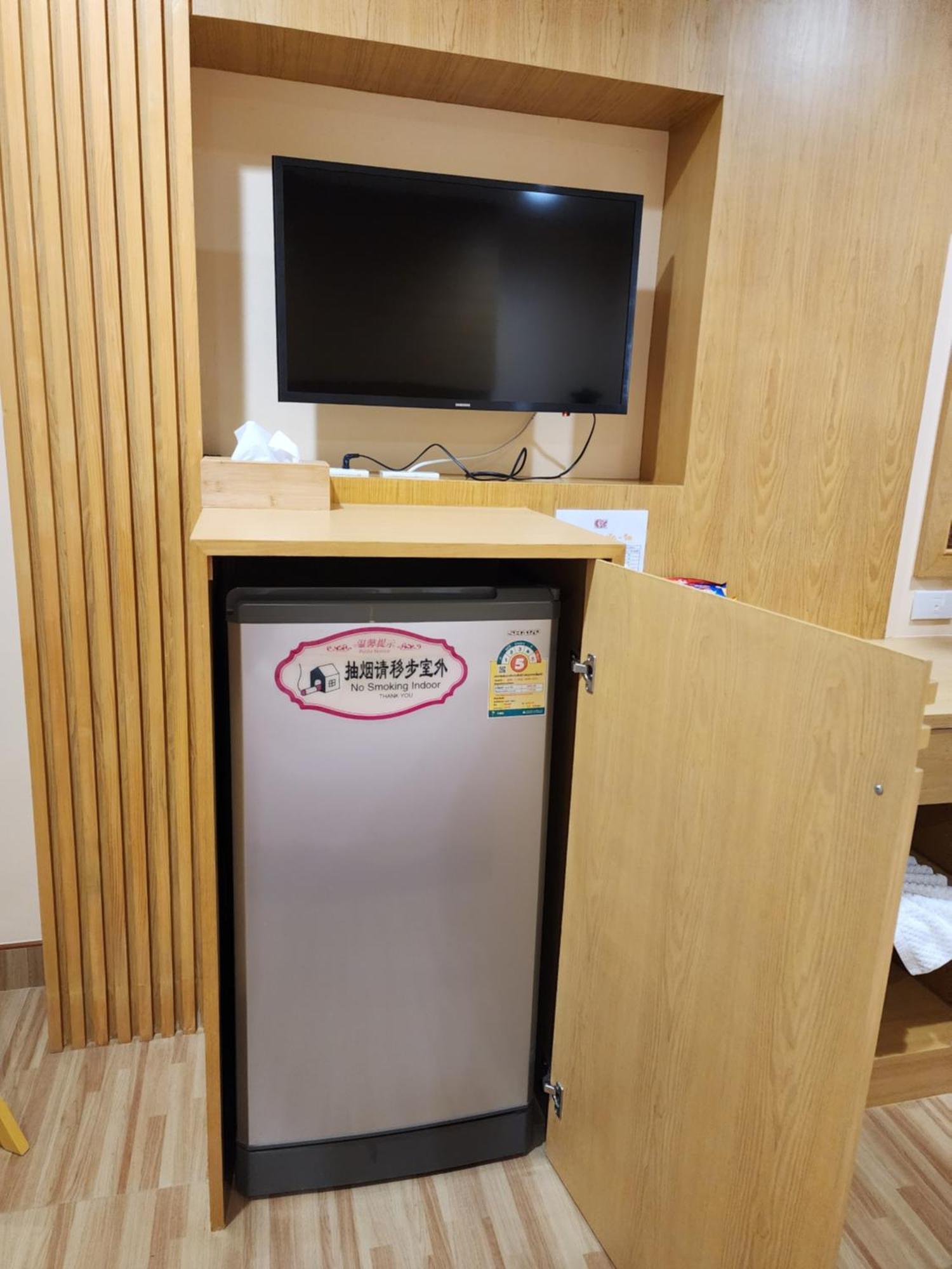 Alaita Hostel Patong Εξωτερικό φωτογραφία