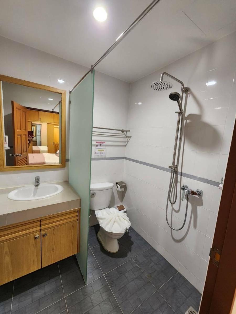 Alaita Hostel Patong Εξωτερικό φωτογραφία