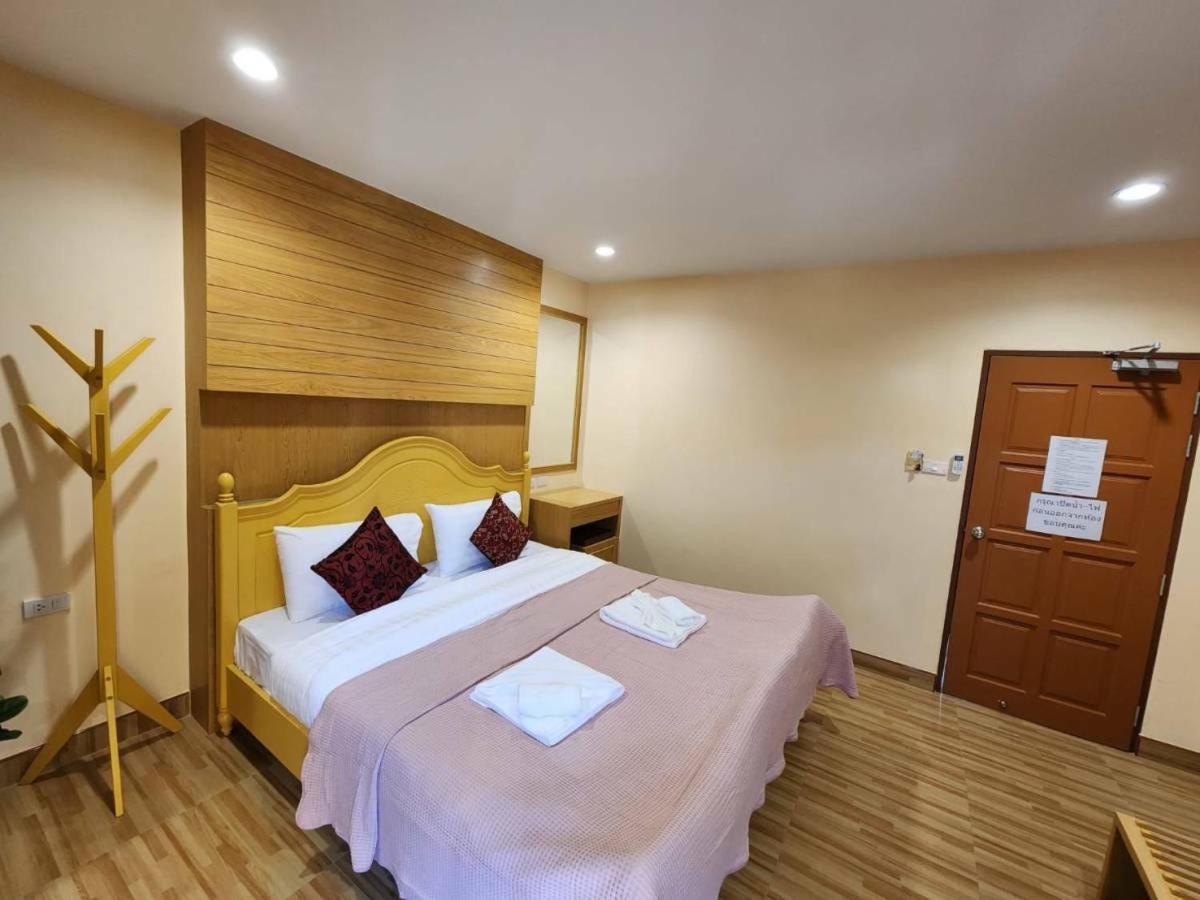 Alaita Hostel Patong Εξωτερικό φωτογραφία